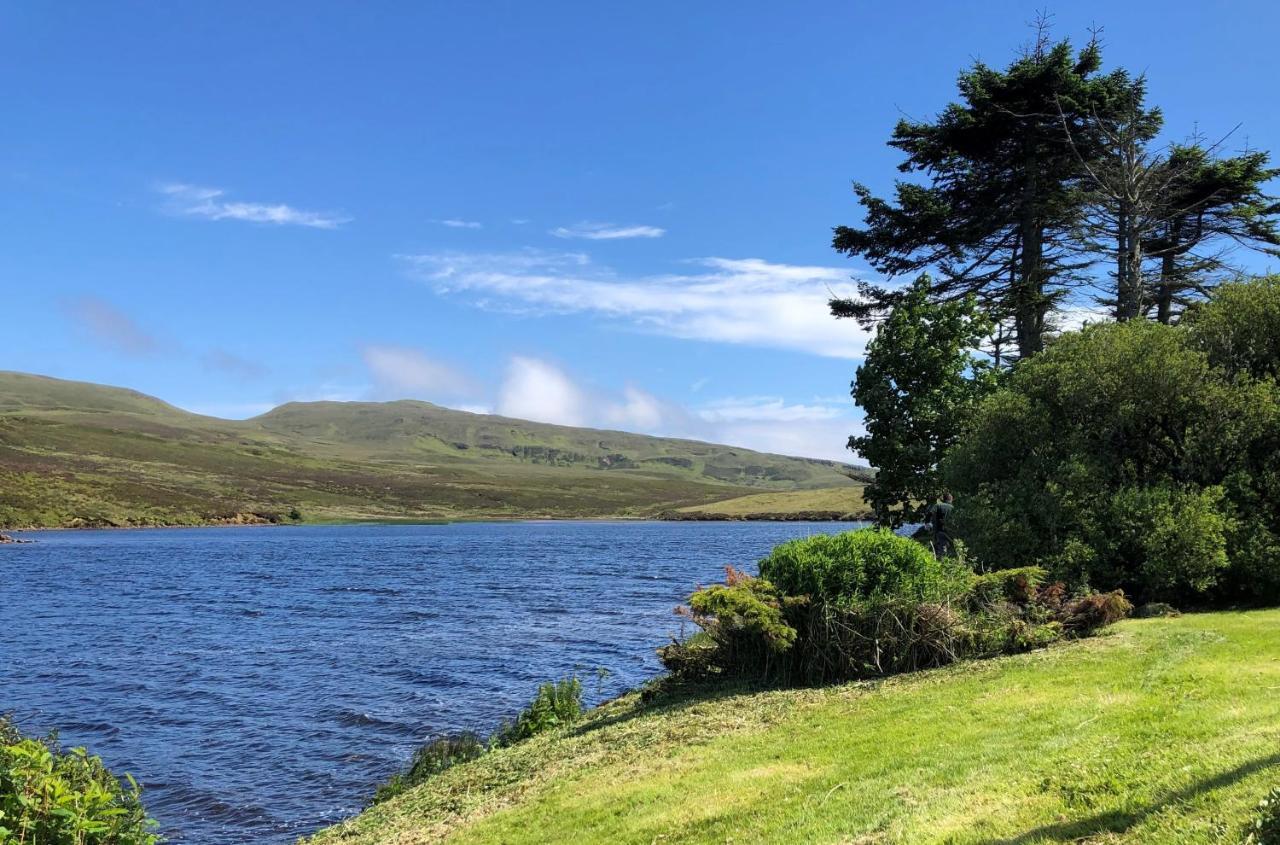 The Lodge In The Loch بورتري المظهر الخارجي الصورة